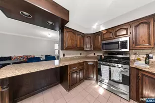 29 Pine St, Lodi, NJ 07644 - Photo 12