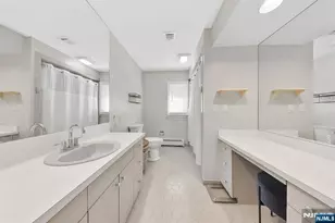 29 Pine St, Lodi, NJ 07644 - Photo 16