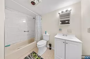 29 Pine St, Lodi, NJ 07644 - Photo 34