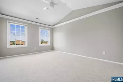 11 Cliff Drive 11 #11, Englewood, NJ 07631 - Photo 16