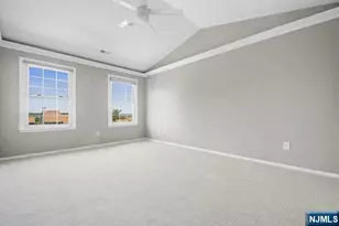 11 Cliff Dr 11, Englewood, NJ 07631 - Photo 16