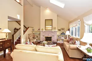 30 N Bayard Ln, Mahwah, NJ 07430 - Photo 12