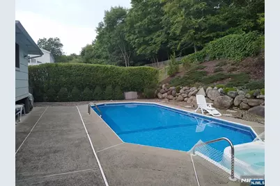 24 Molinari Drive, Wanaque, NJ 07465 - Photo 24