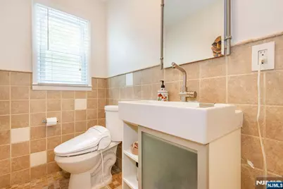 24 Molinari Drive, Wanaque, NJ 07465 - Photo 8