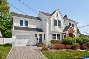 909 Ridgewood Rd, Millburn, NJ 07041 - Photo 2