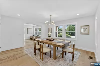 909 Ridgewood Road, Millburn, NJ 07041 - Photo 8
