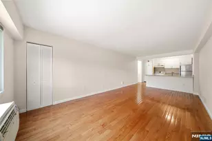 333 Grand Ave 2S, Palisades Park, NJ 07650 - Photo 6