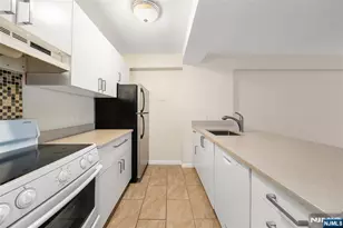 333 Grand Ave 2S, Palisades Park, NJ 07650 - Photo 2