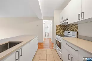 333 Grand Ave 2S, Palisades Park, NJ 07650 - Photo 4