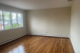 330 10th Street 2nd Floor, Palisades Park, NJ 07650 - Photo 4