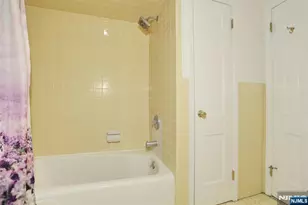 544 Hague Ct, Oradell, NJ 07649 - Photo 30