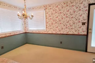749 Ten Eyck Ave, Lyndhurst Township, NJ 07071 - Photo 8