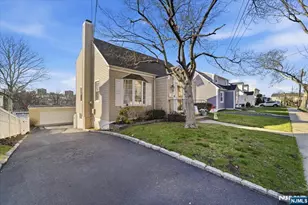 21 Park Pl, Kearny, NJ 07032 - Photo 1