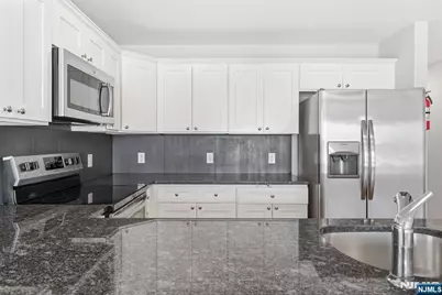 262 2nd Avenue, Newark, NJ 07107 - Photo 10
