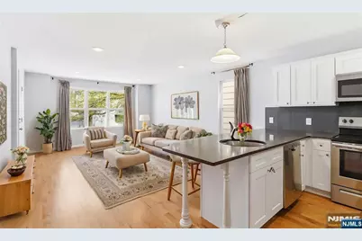 262 2nd Avenue, Newark, NJ 07107 - Photo 4