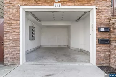 262 2nd Avenue, Newark, NJ 07107 - Photo 18