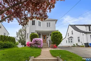 346 Cleveland Ave 2, Hasbrouck Heights, NJ 07604 - Photo 2