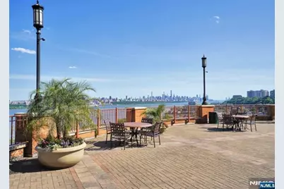 100 Old Palisade Road 4113 (Ph13) #4113 (PH13), Fort Lee, NJ 07024 - Photo 26