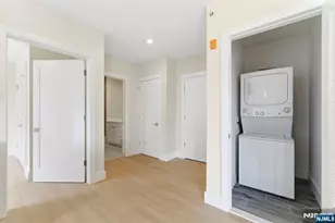 850 Broad Ave C, Ridgefield, NJ 07657 - Photo 18
