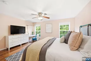 204 Swathmore Dr 2005, Nutley, NJ 07110 - Photo 28