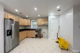 361 Fort Lee Rd, Teaneck Township, NJ 07666 - Photo 2