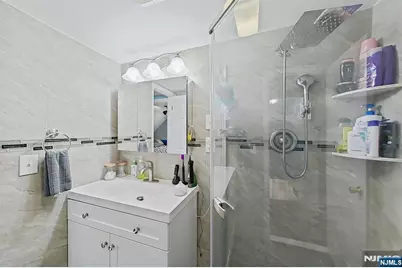 811 Lincoln Avenue, Burlington, NJ 08016 - Photo 32