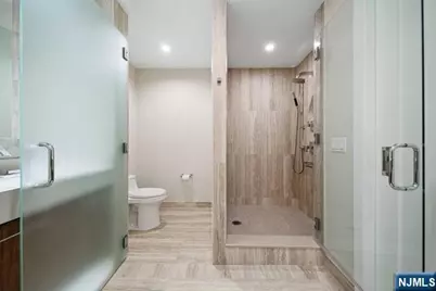 1200 Avenue Port Imp 508 #508, Weehawken, NJ 07086 - Photo 20