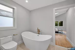 448 Fern Ave, Lyndhurst Township, NJ 07071 - Photo 32