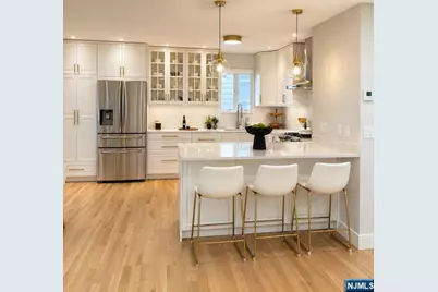 448 Fern Avenue, Lyndhurst Township, NJ 07071 - Photo 2