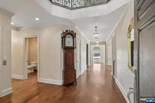 2 Ascot Way, Fort Lee, NJ 07024 - Photo 4