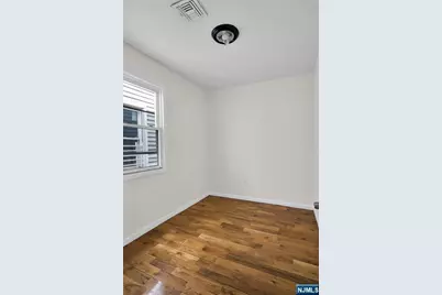 491 S 17th Street, Newark, NJ 07103 - Photo 18