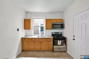 491 S 17th St, Newark, NJ 07103 - Photo 16