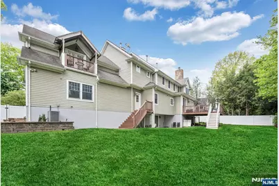 42 Lakewood Avenue, Ho Ho Kus, NJ 07423 - Photo 36