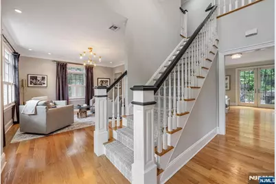 42 Lakewood Avenue, Ho Ho Kus, NJ 07423 - Photo 2