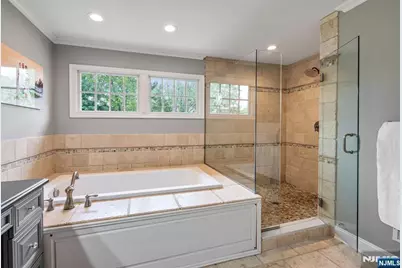 42 Lakewood Avenue, Ho Ho Kus, NJ 07423 - Photo 22