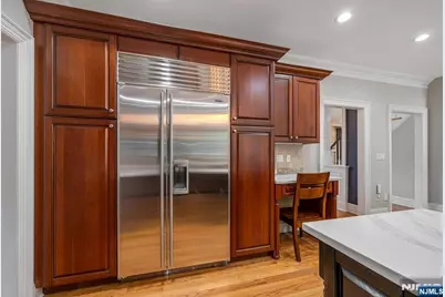 42 Lakewood Avenue, Ho Ho Kus, NJ 07423 - Photo 12