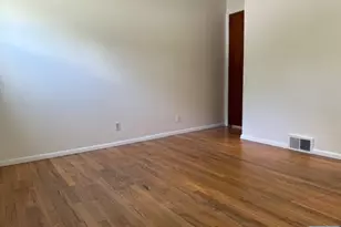 920 E Lawn Dr, Teaneck Township, NJ 07666 - Photo 8