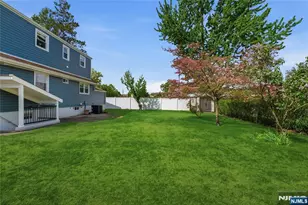 21-05 Dalton Pl, Fair Lawn, NJ 07410 - Photo 42