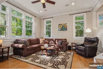 15 Fairview Avenue, Glen Rock, NJ 07452 - Photo 18