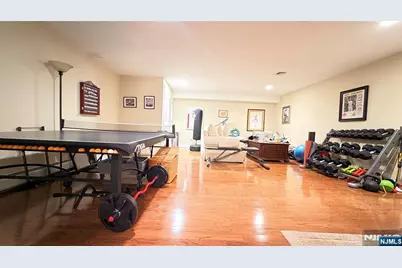 29 Skymark Court, Upper Saddle River, NJ 07458 - Photo 16