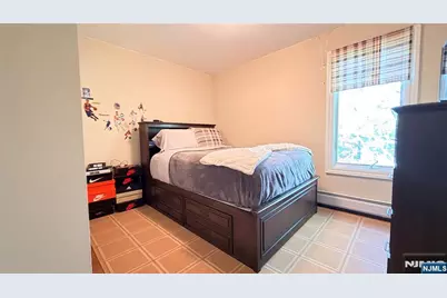 29 Skymark Court, Upper Saddle River, NJ 07458 - Photo 10