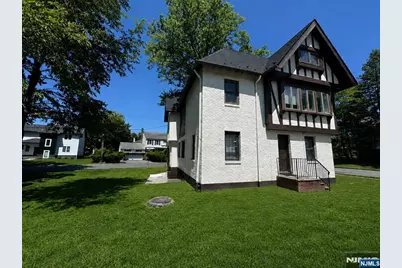 60 Westervelt Avenue, Tenafly, NJ 07670 - Photo 2