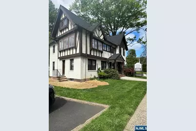 60 Westervelt Avenue, Tenafly, NJ 07670 - Photo 2
