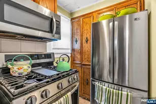 1281 Longfellow Ave, Teaneck Township, NJ 07666 - Photo 22