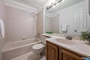 3202 Stowe Ln, Mahwah, NJ 07430 - Photo 20