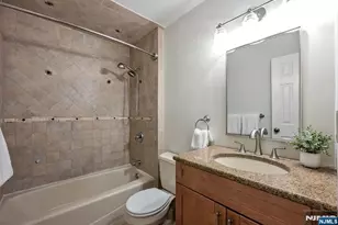 3202 Stowe Ln, Mahwah, NJ 07430 - Photo 16
