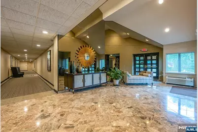 1360 Hamburg Turnpike 409 #409, Wayne, NJ 07470 - Photo 20