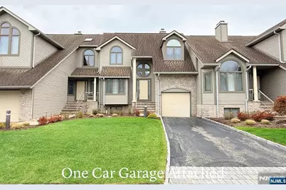 205 Beech Court, Norwood, NJ 07648 - Photo 2