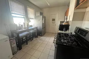 25 Hazelton St, Ridgefield Park, NJ 07660 - Photo 6