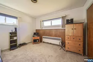 560 Boulevard, New Milford, NJ 07646 - Photo 10